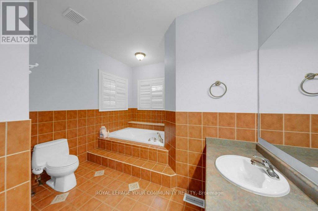 2 Kootenay Ridge, Vaughan, Ontario  L6A 2W1 - Photo 32 - N12595294