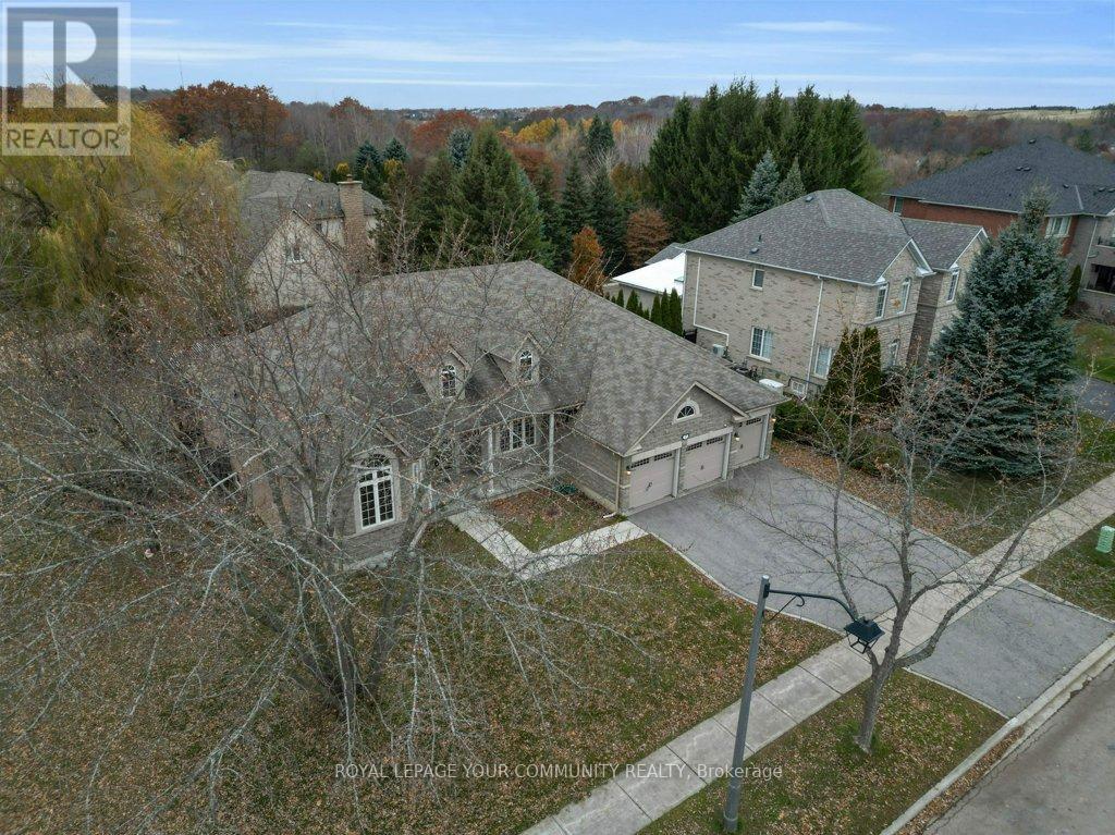 2 Kootenay Ridge, Vaughan, Ontario  L6A 2W1 - Photo 5 - N12595294