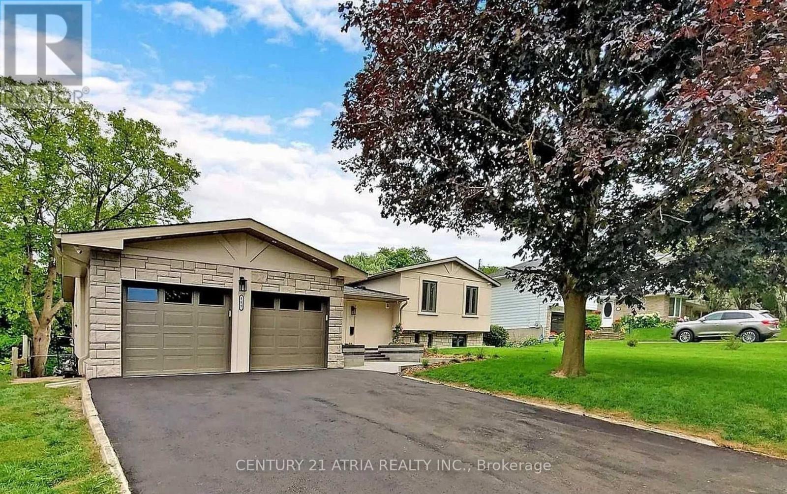 BSMT - 115 BELFRY DRIVE, Newmarket, Ontario