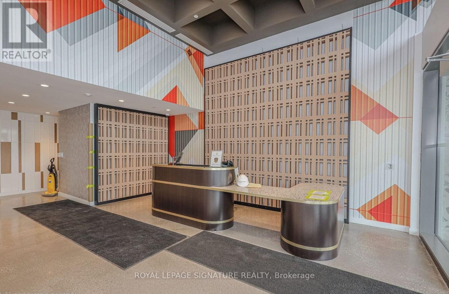 1428 - 498 Caldari Road, Vaughan, Ontario  L4K 0R6 - Photo 2 - N12595392