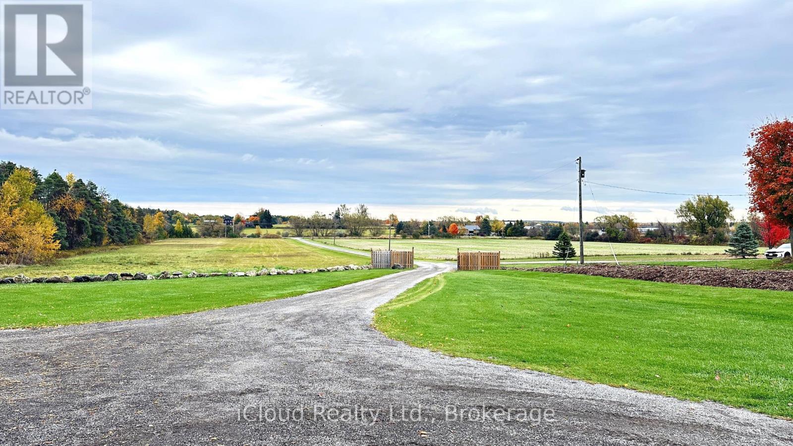 22186 Kennedy Road, East Gwillimbury, Ontario  L0G 1V0 - Photo 8 - N12595412