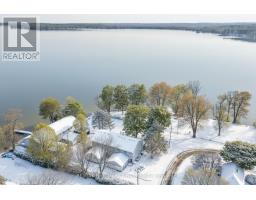 4 - 1 OLIVE CRESCENT