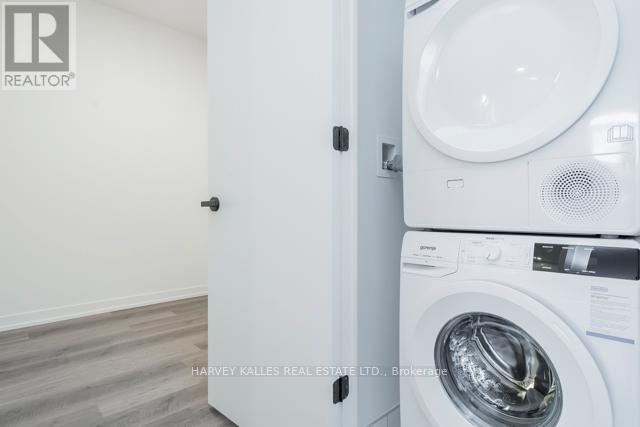 2907 - 8 Interchange Way, Vaughan, Ontario L4K 0R2 - Photo 17 - N12595302