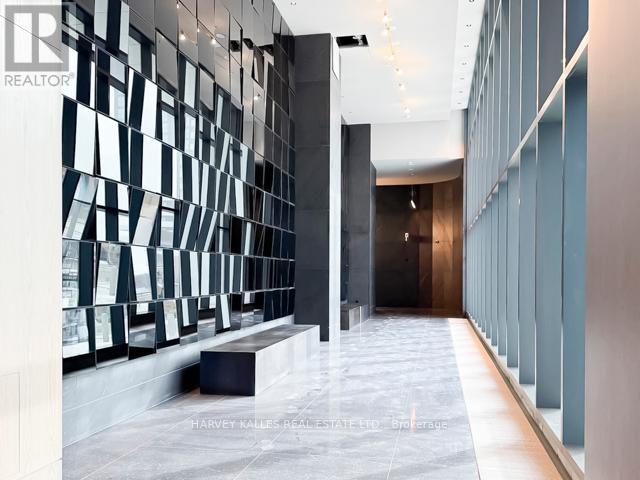 2907 - 8 Interchange Way, Vaughan, Ontario L4K 0R2 - Photo 5 - N12595302