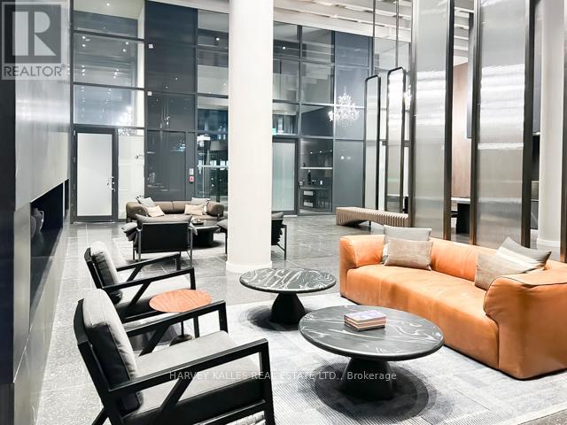 2907 - 8 Interchange Way, Vaughan, Ontario L4K 0R2 - Photo 4 - N12595302