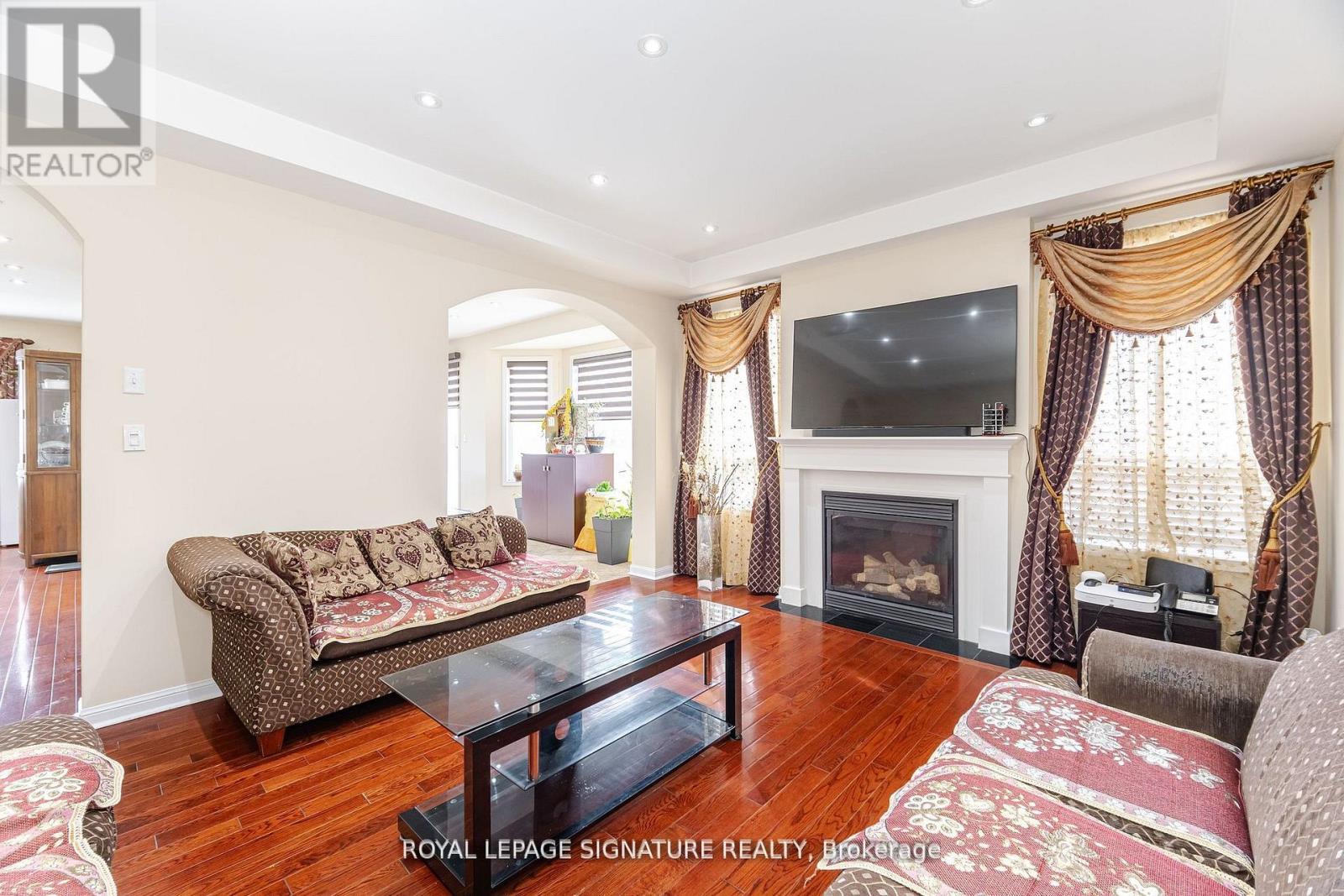 21 Alboreto Way, Brampton, Ontario L6X 0N5 - Photo 24 - W12595282