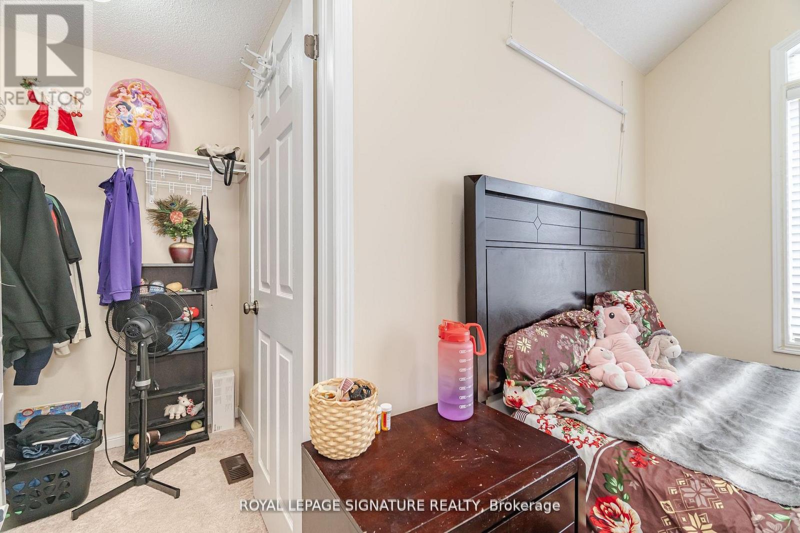 21 Alboreto Way, Brampton, Ontario L6X 0N5 - Photo 5 - W12595282