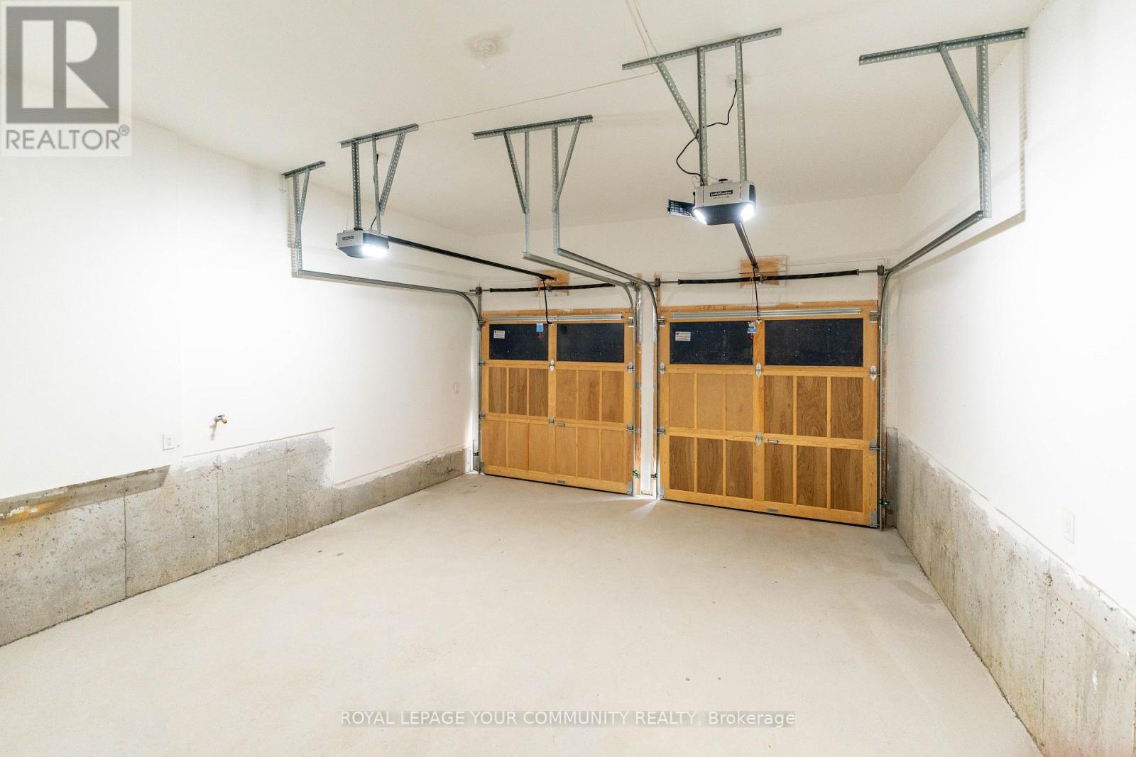 14 Donnybrook Court, Brampton, Ontario L7A 1Y2 - Photo 16 - W12595290