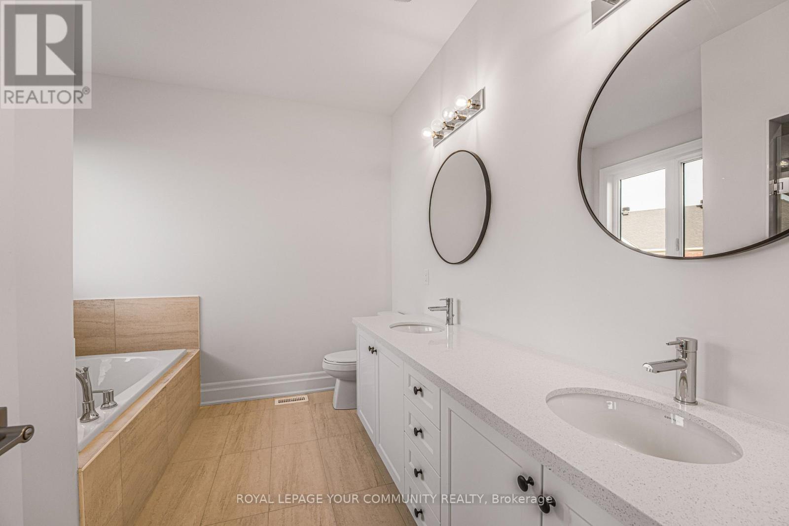 14 Donnybrook Court, Brampton, Ontario L7A 1Y2 - Photo 20 - W12595290