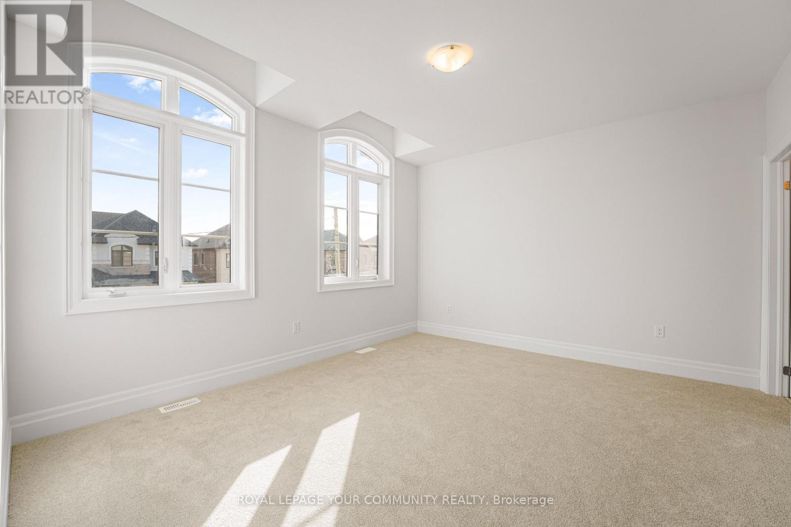 14 Donnybrook Court, Brampton, Ontario L7A 1Y2 - Photo 27 - W12595290