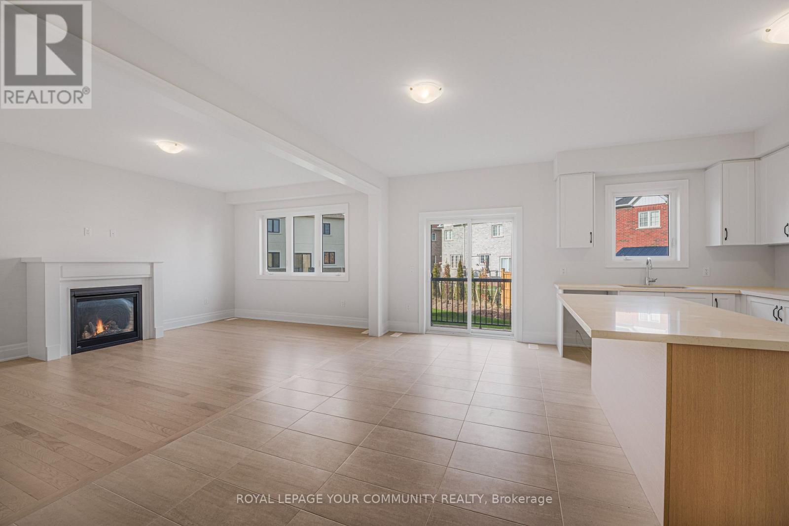 14 Donnybrook Court, Brampton, Ontario L7A 1Y2 - Photo 9 - W12595290