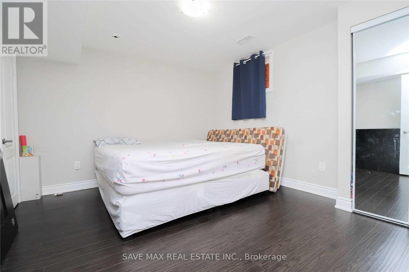 Bsmt - 3 Fann Drive, Brampton, Ontario  L7A 0B6 - Photo 6 - W12595300