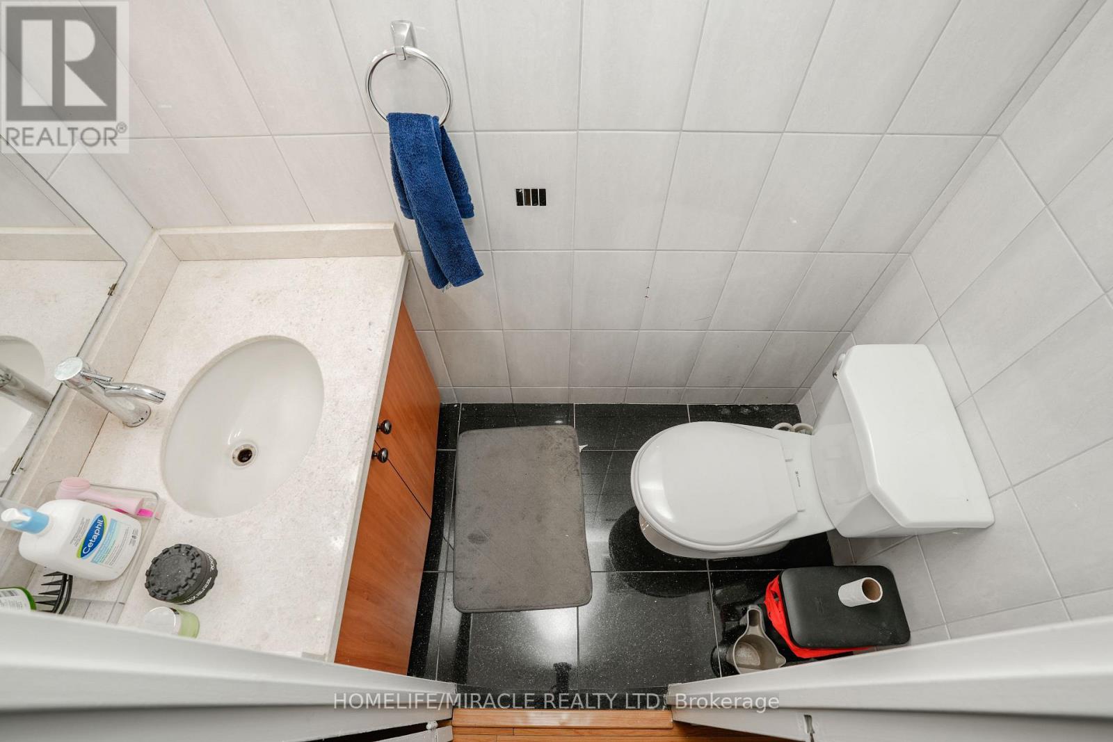 1712 - 18 Knightsbridge Road, Brampton, Ontario  L6T 3X5 - Photo 16 - W12595346