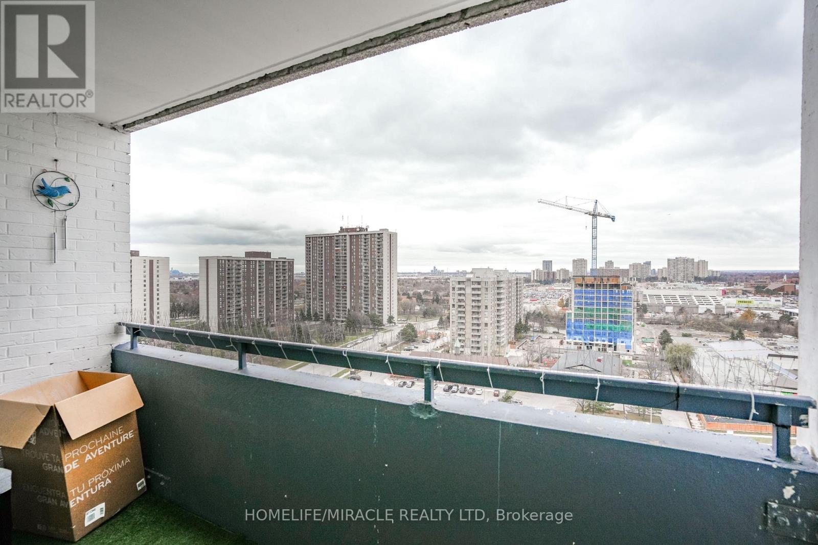 1712 - 18 Knightsbridge Road, Brampton, Ontario  L6T 3X5 - Photo 25 - W12595346