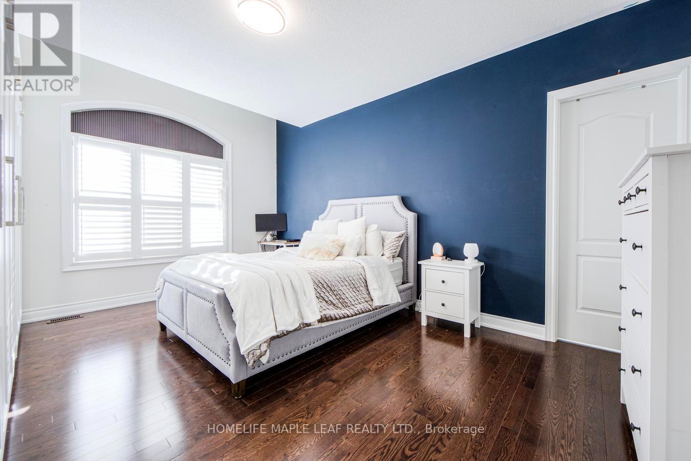 42 Foothills Crescent, Brampton, Ontario L6P 4G9 - Photo 26 - W12595350