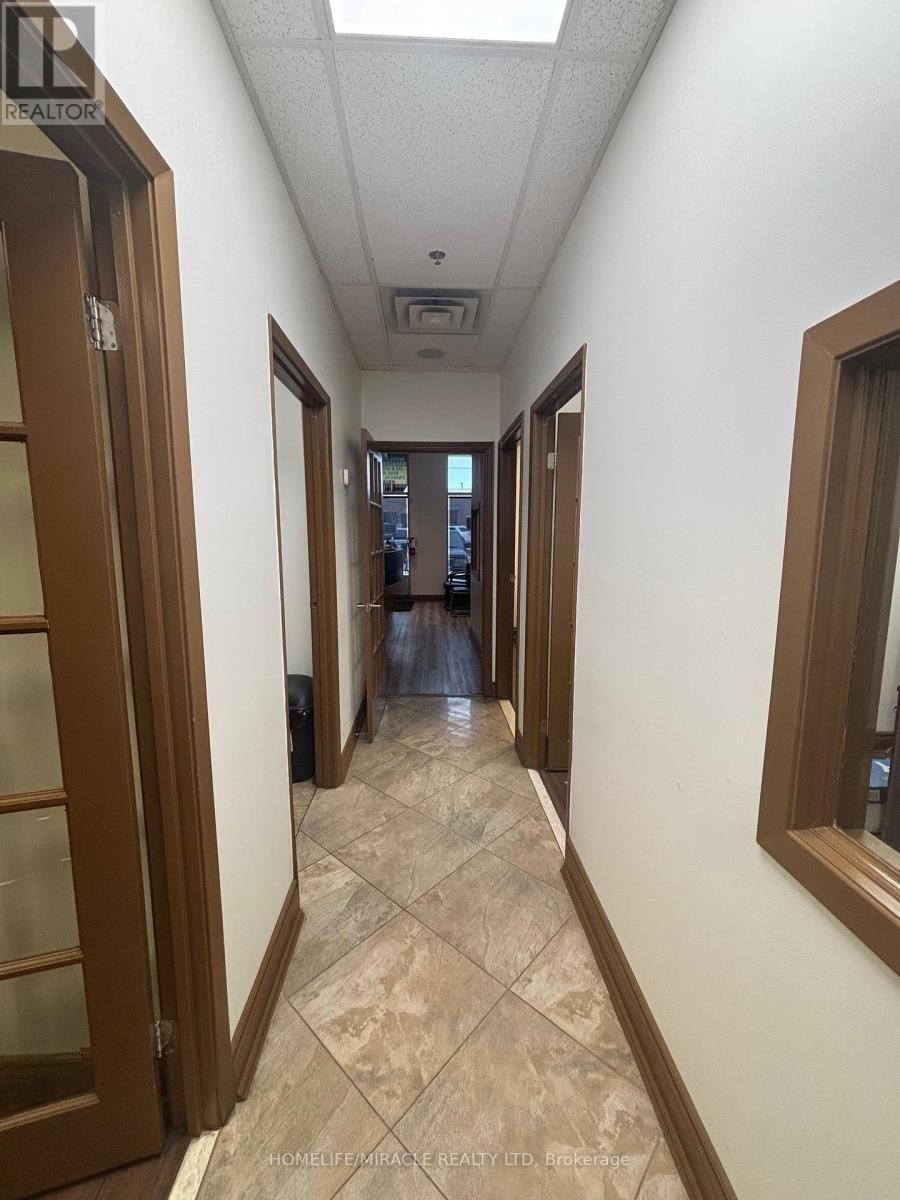 6 - 1322 Khalsa Drive, Mississauga, Ontario L5S 0A2 - Photo 2 - W12595358