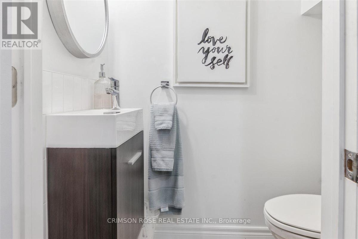 89 Holyrood Avenue, Oakville, Ontario  L6K 2V4 - Photo 29 - W12595362