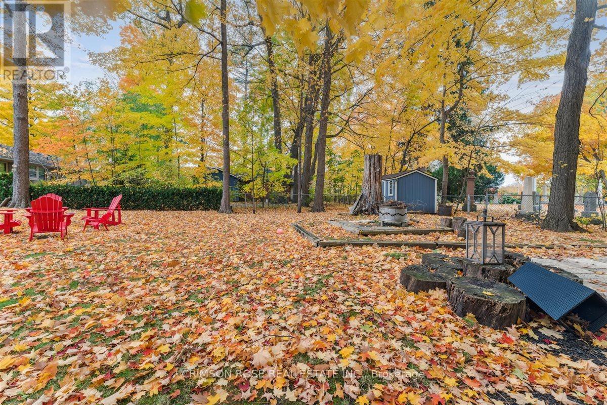 89 Holyrood Avenue, Oakville, Ontario  L6K 2V4 - Photo 34 - W12595362