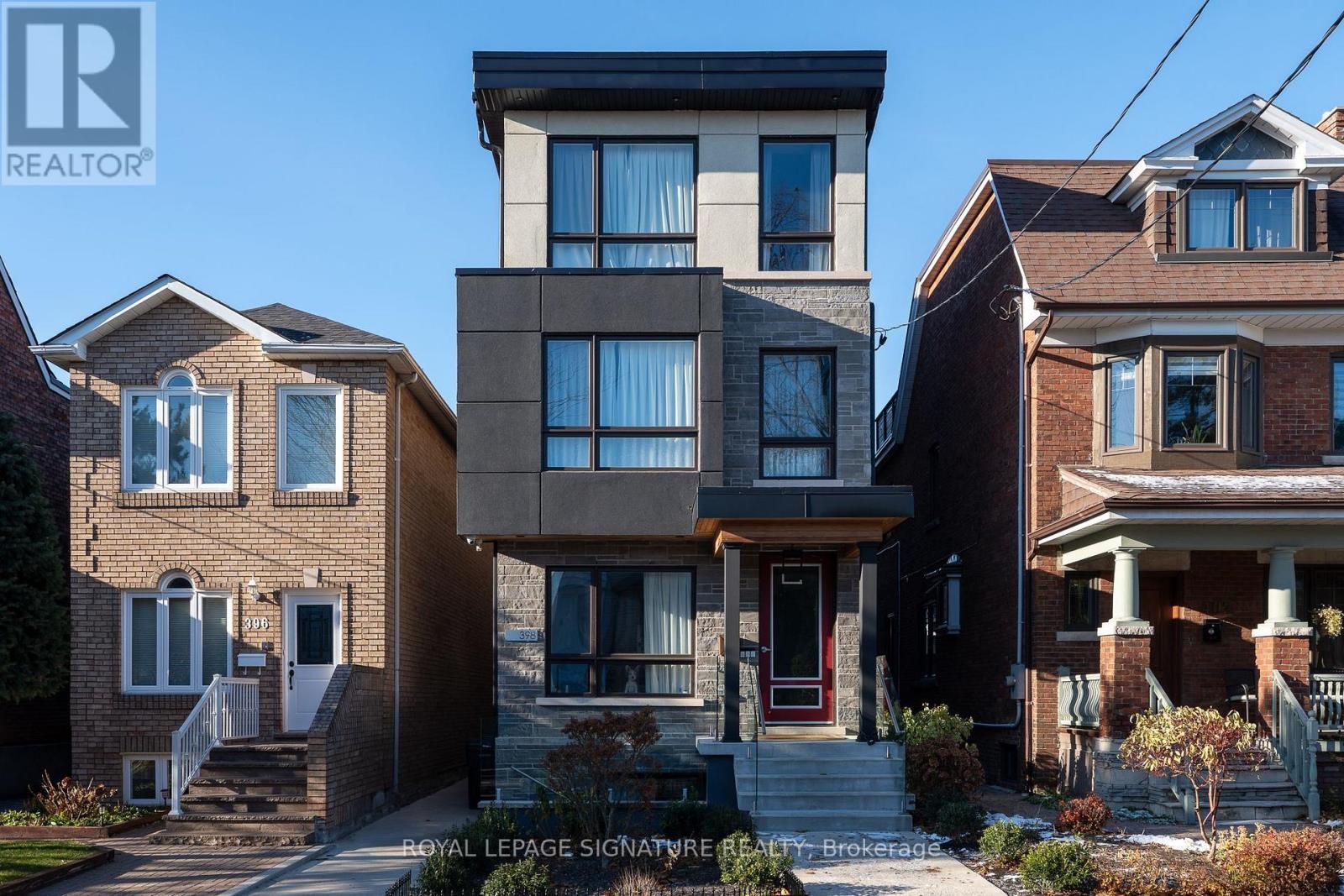 LOWER - 398 WESTMORELAND AVENUE N, Toronto, Ontario