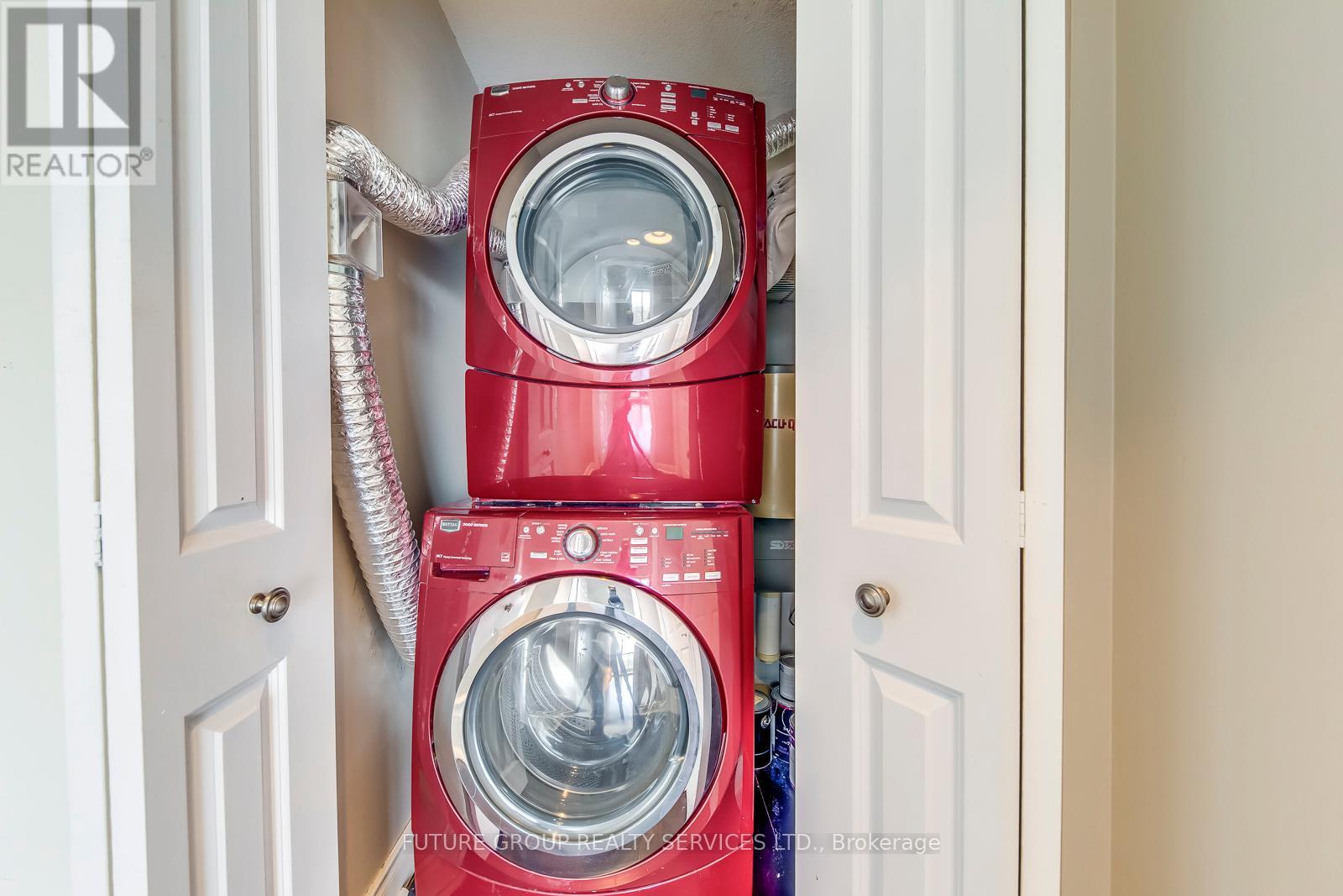 1607 - 45 Kingsbridge Garden Circle, Mississauga, Ontario L5R 3K4 - Photo 18 - W12595424