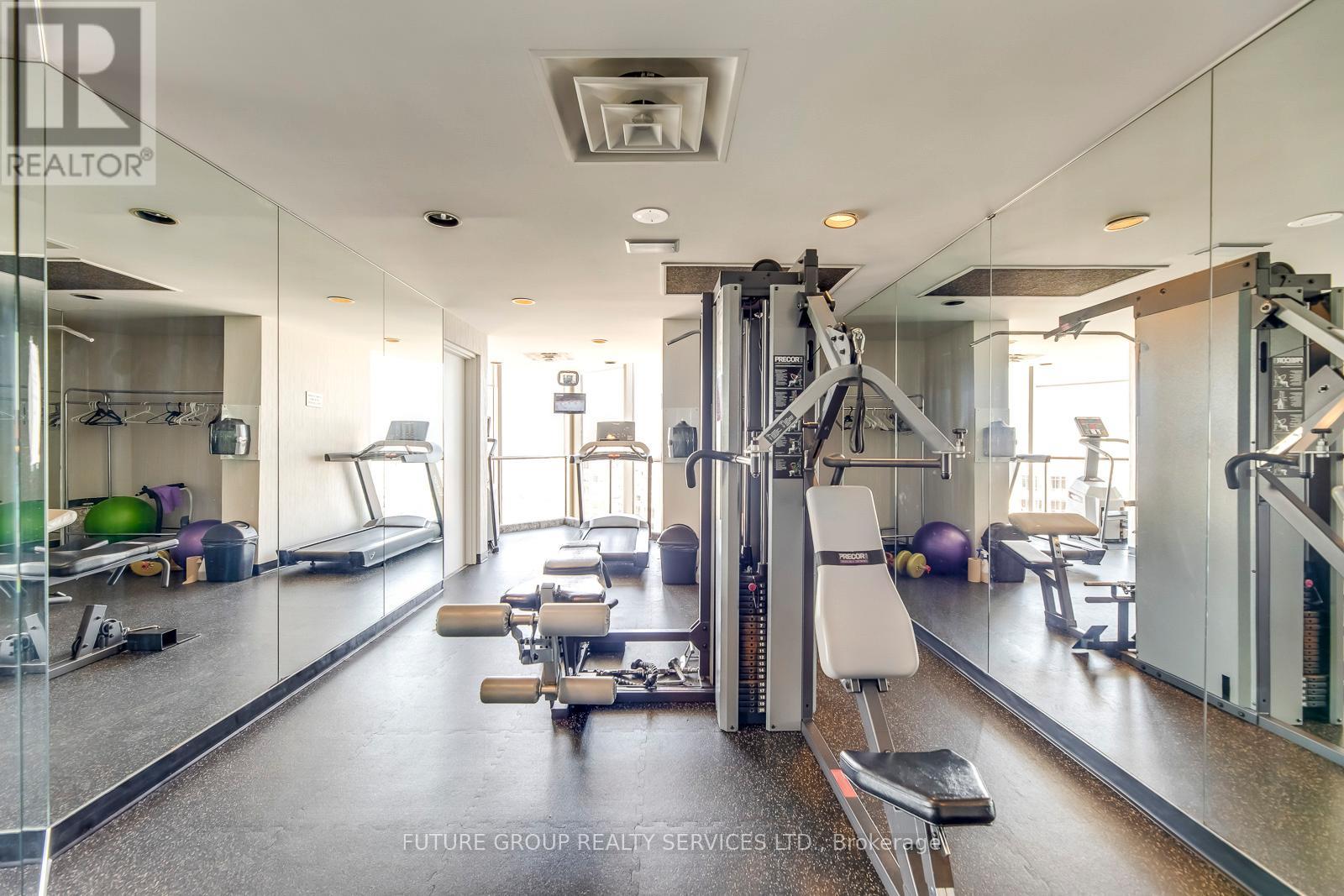 1607 - 45 Kingsbridge Garden Circle, Mississauga, Ontario L5R 3K4 - Photo 22 - W12595424