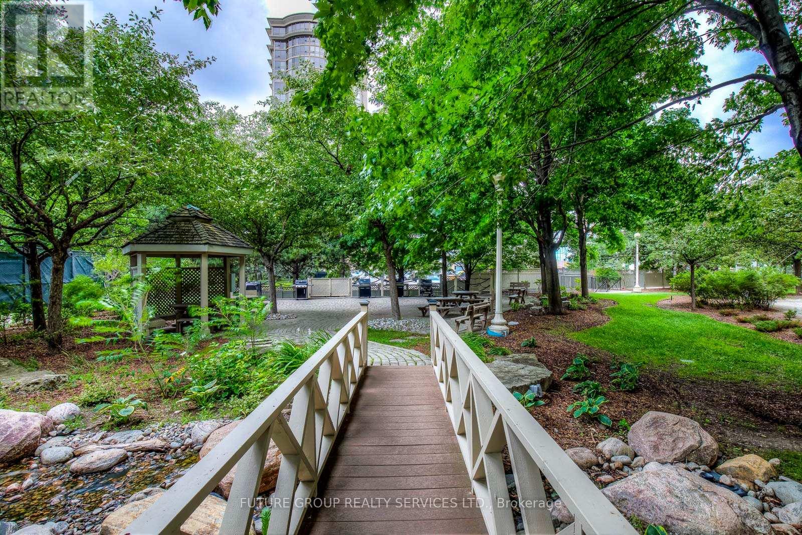 1607 - 45 Kingsbridge Garden Circle, Mississauga, Ontario L5R 3K4 - Photo 24 - W12595424