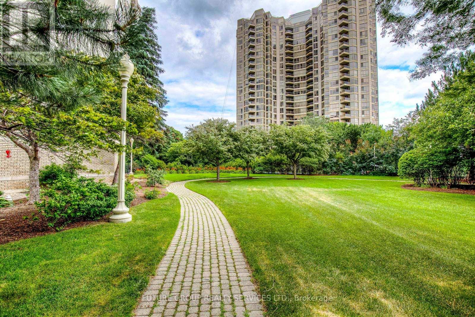 1607 - 45 Kingsbridge Garden Circle, Mississauga, Ontario L5R 3K4 - Photo 30 - W12595424