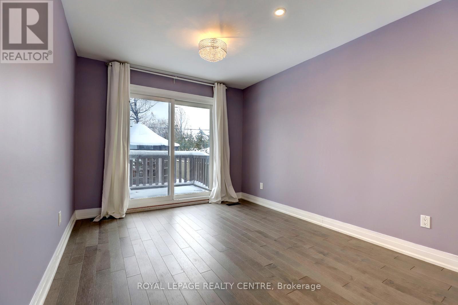 1416 Monaghan Circle, Mississauga, Ontario  L5C 1R8 - Photo 20 - W12595470