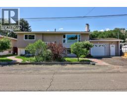 1265 BARRIE Drive Brocklehurst