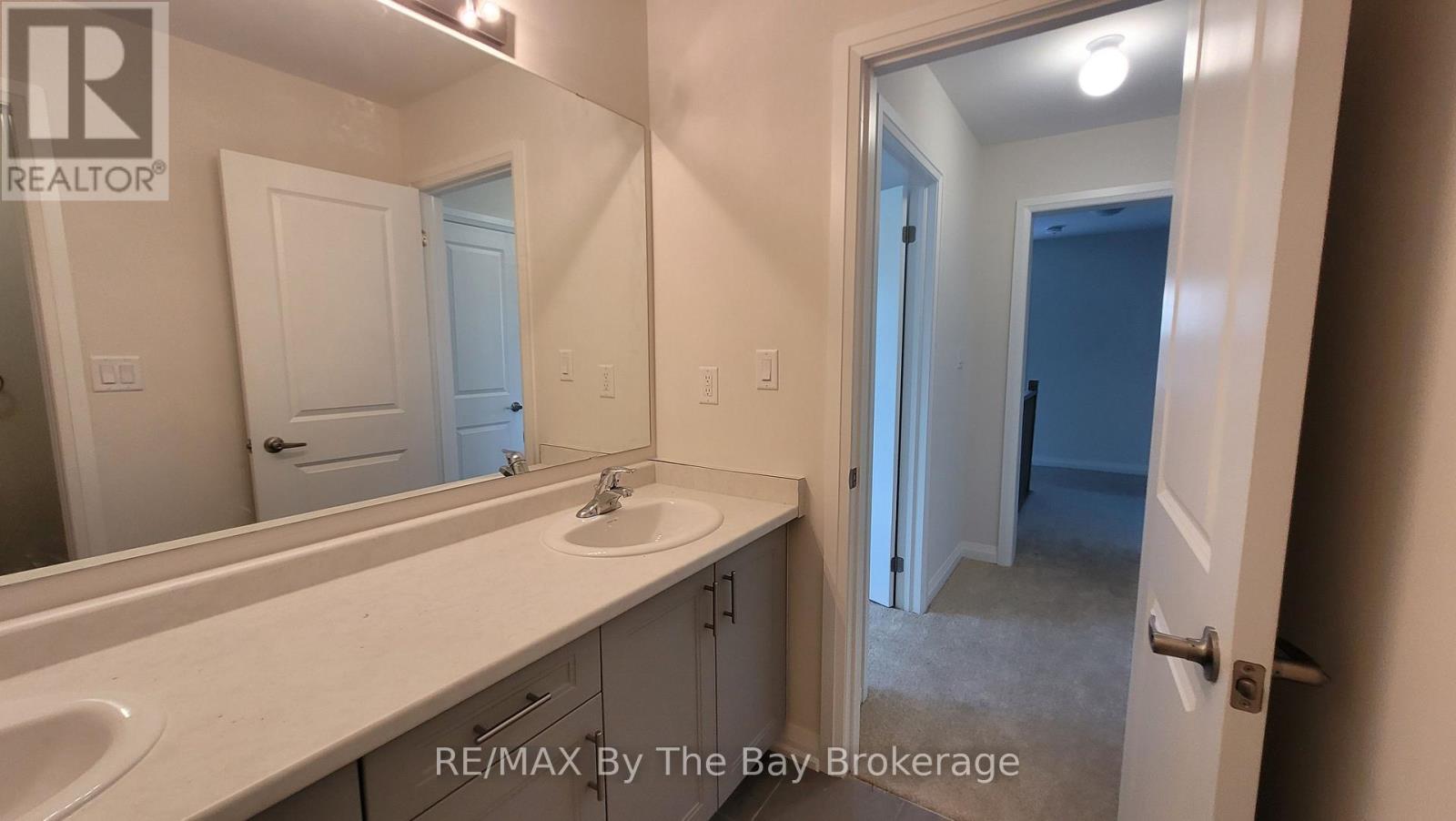 65 Federica Crescent, Wasaga Beach, Ontario  L9Z 0N5 - Photo 30 - S12595532