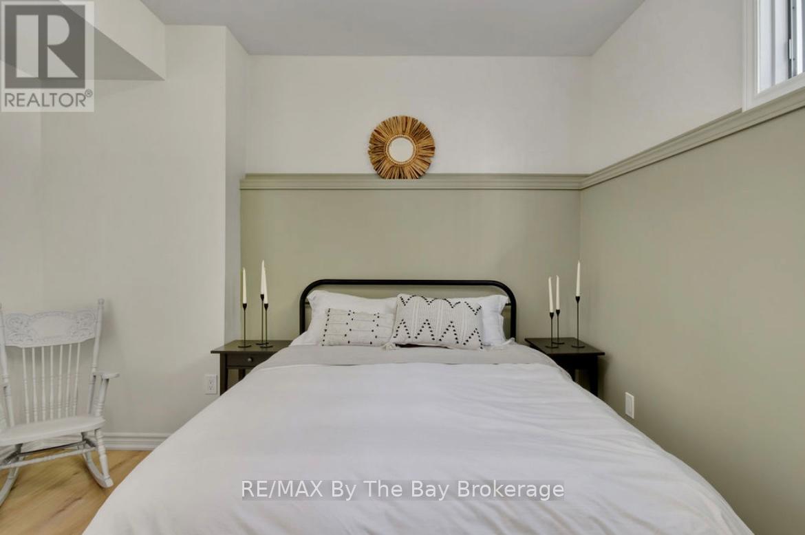 79 Fernbrook Drive, Wasaga Beach, Ontario L9Z 1G5 - Photo 23 - S12595536