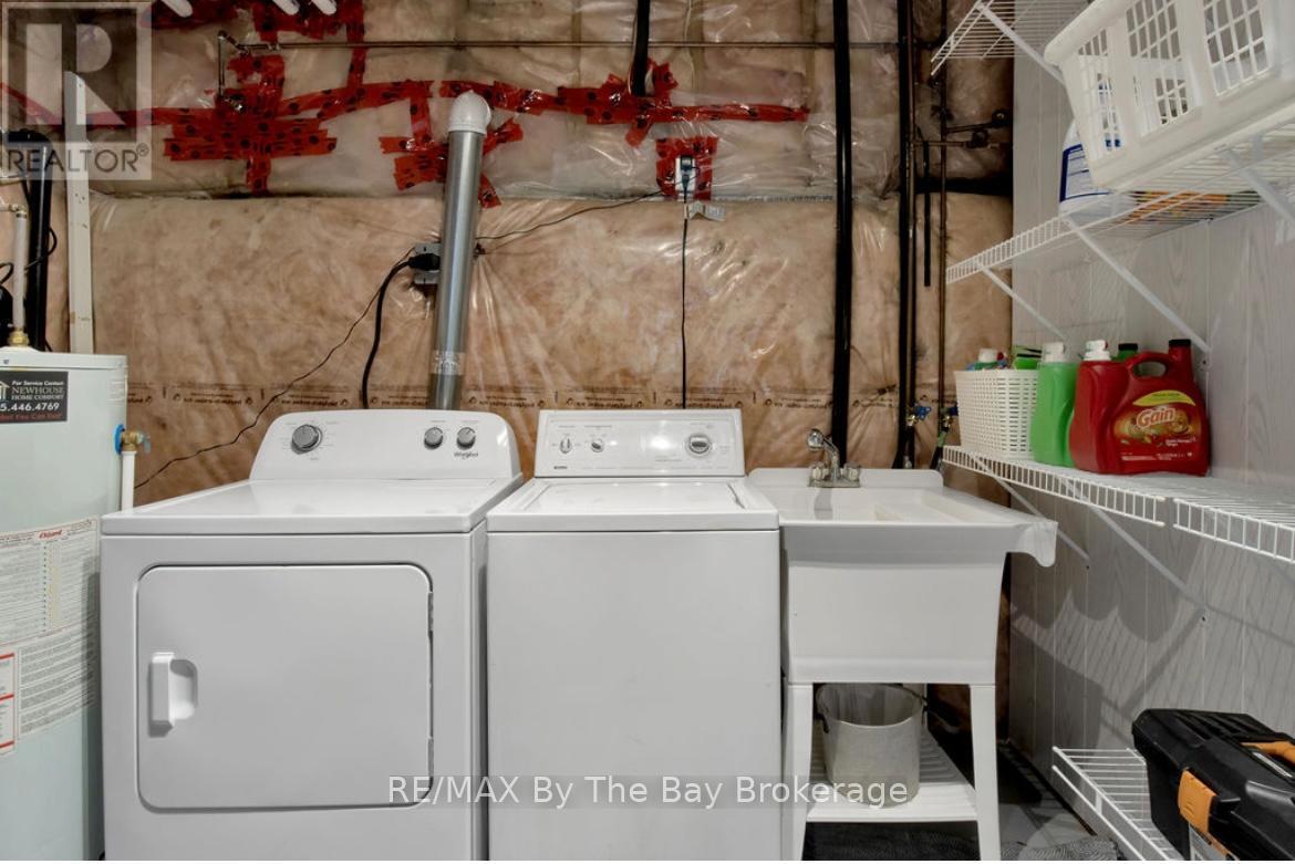 79 Fernbrook Drive, Wasaga Beach, Ontario L9Z 1G5 - Photo 29 - S12595536