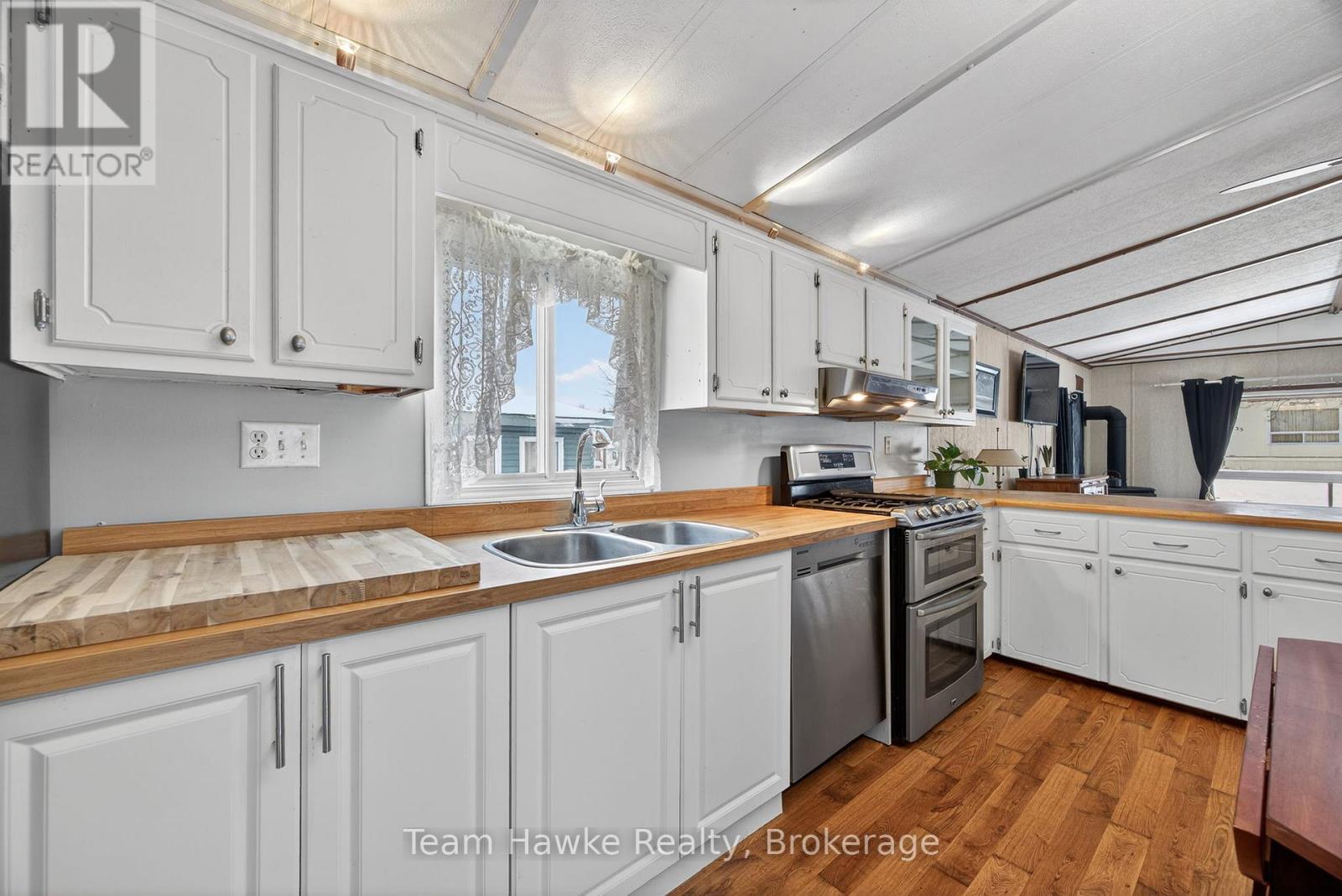 44 Northland Road, Midland, Ontario  L4R 0B9 - Photo 17 - S12595584