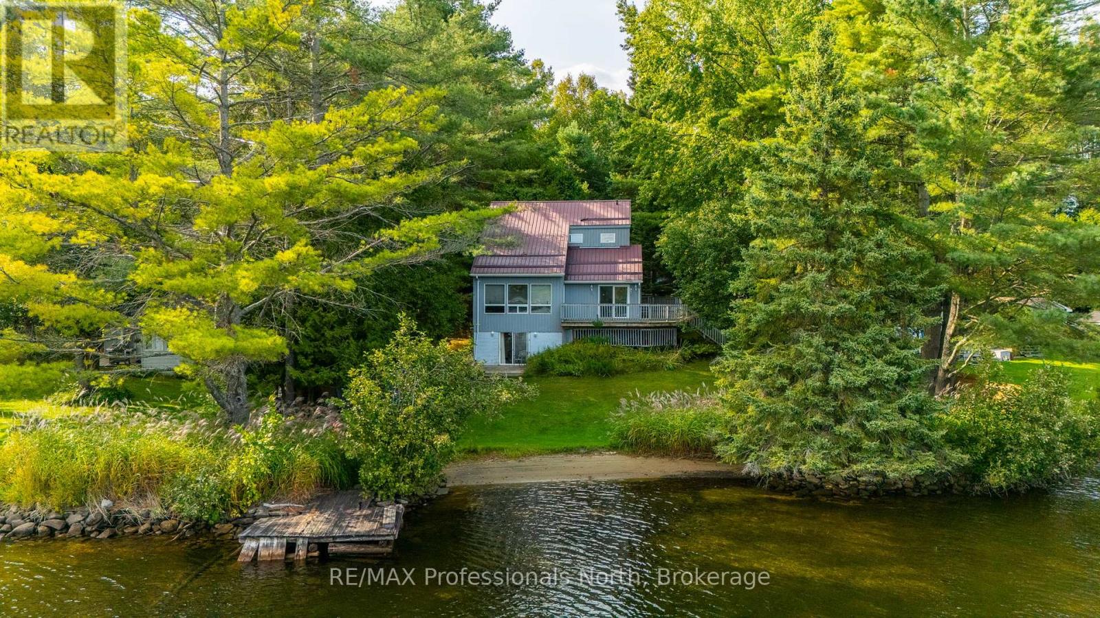 1080 PETTICOAT LANE, Minden Hills, Ontario