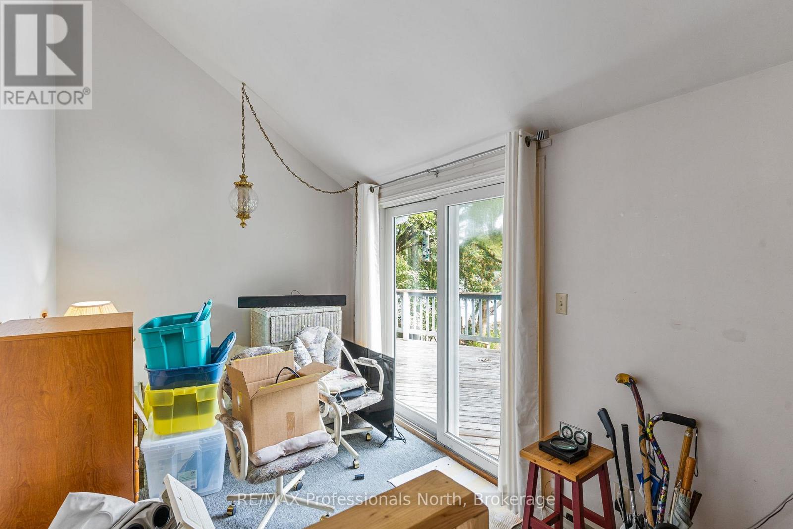 1080 Petticoat Lane, Minden Hills, Ontario  K0M 2K0 - Photo 16 - X12595504