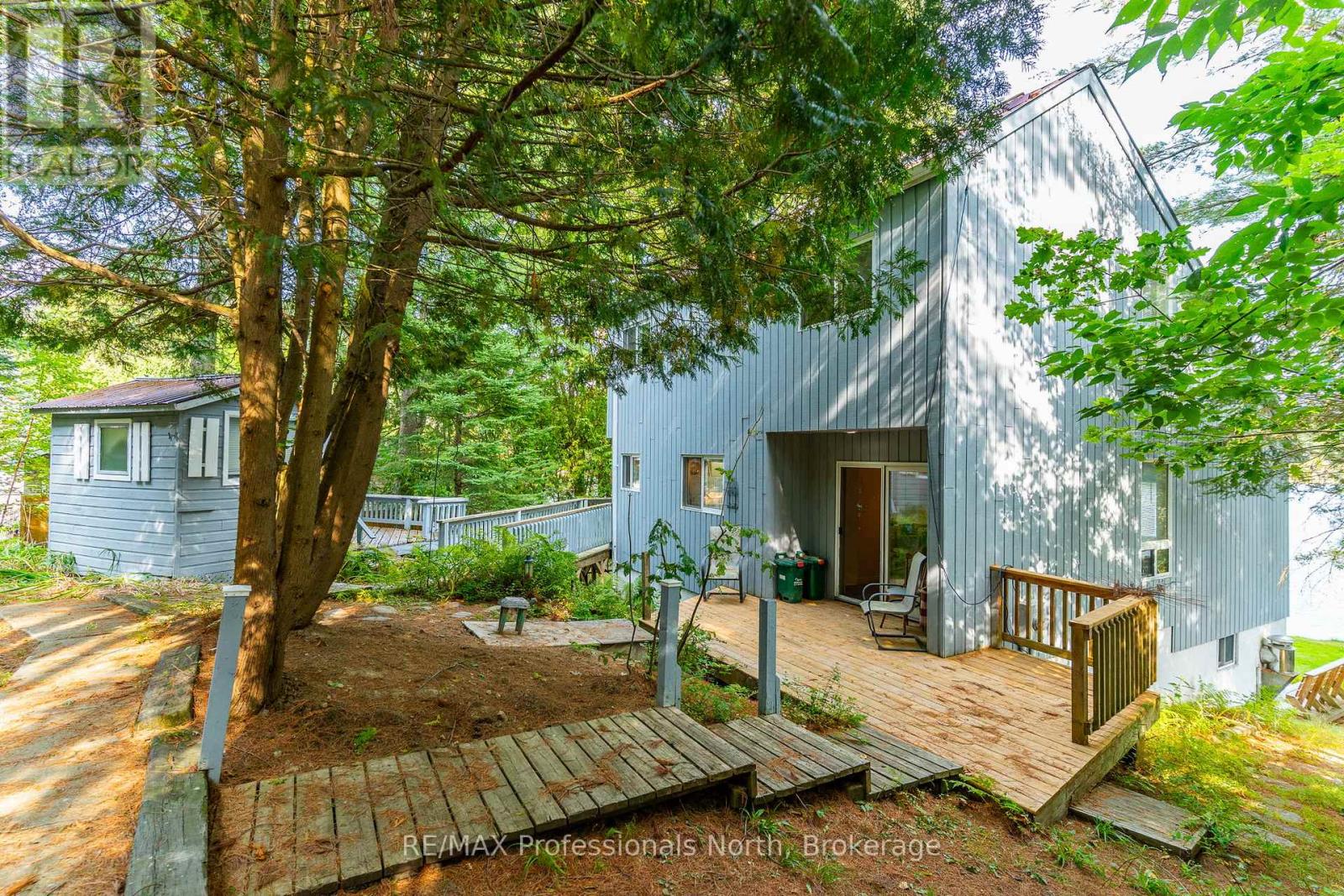 1080 Petticoat Lane, Minden Hills, Ontario  K0M 2K0 - Photo 5 - X12595504