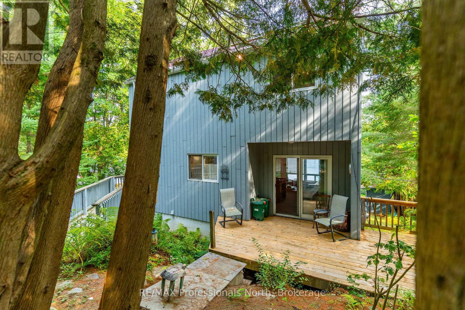 1080 Petticoat Lane, Minden Hills, Ontario  K0M 2K0 - Photo 6 - X12595504