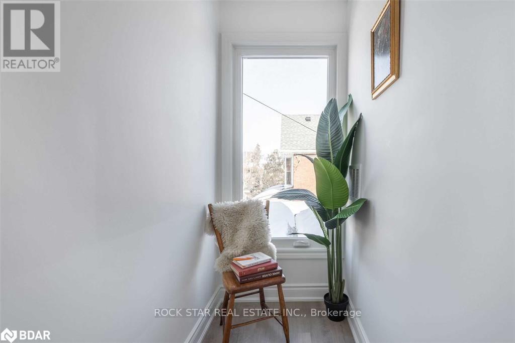 Upper - 1 Edward Street, Hamilton, Ontario L8L 2V2 - Photo 18 - X12595332