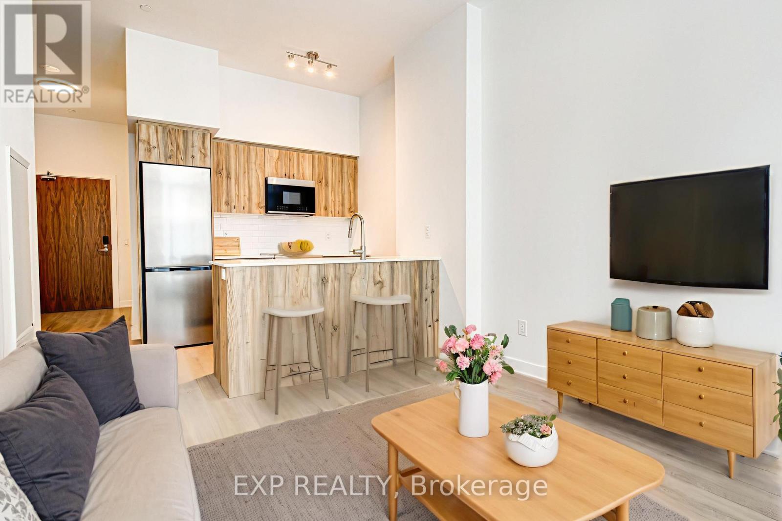 309 - 25 Wellingtont Street S, Kitchener, Ontario  N2G 0G5 - Photo 8 - X12595394