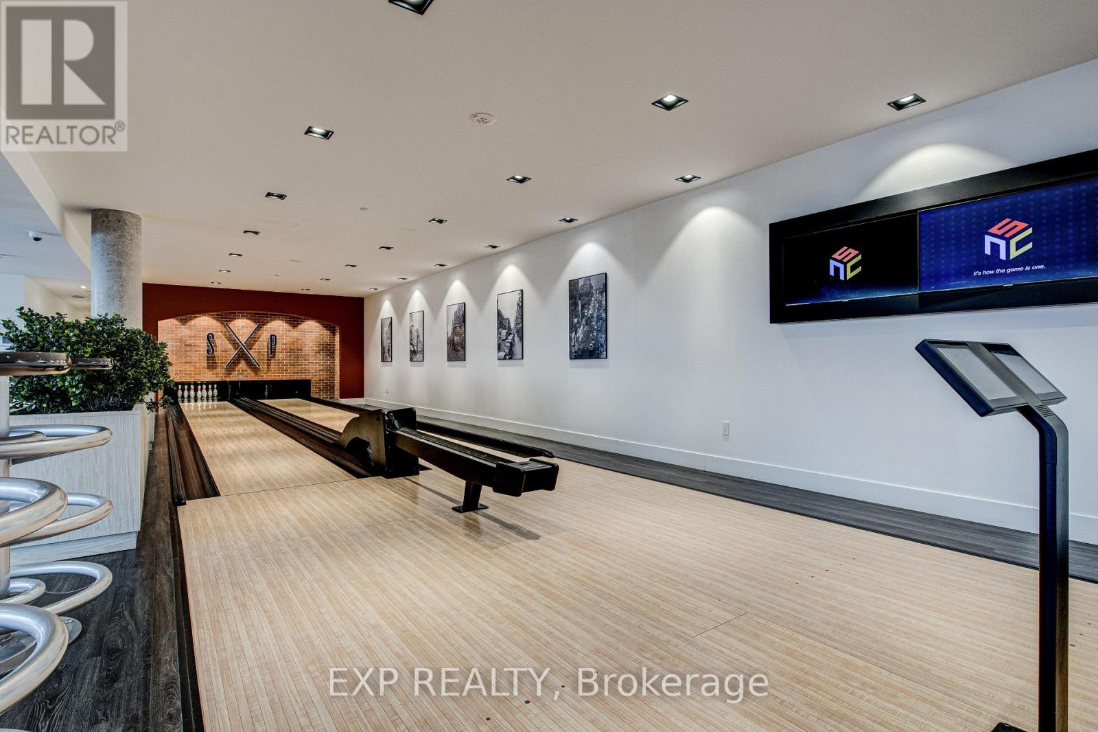 207 - 25 Wellington Street S, Kitchener, Ontario  N2G 0G5 - Photo 16 - X12595396