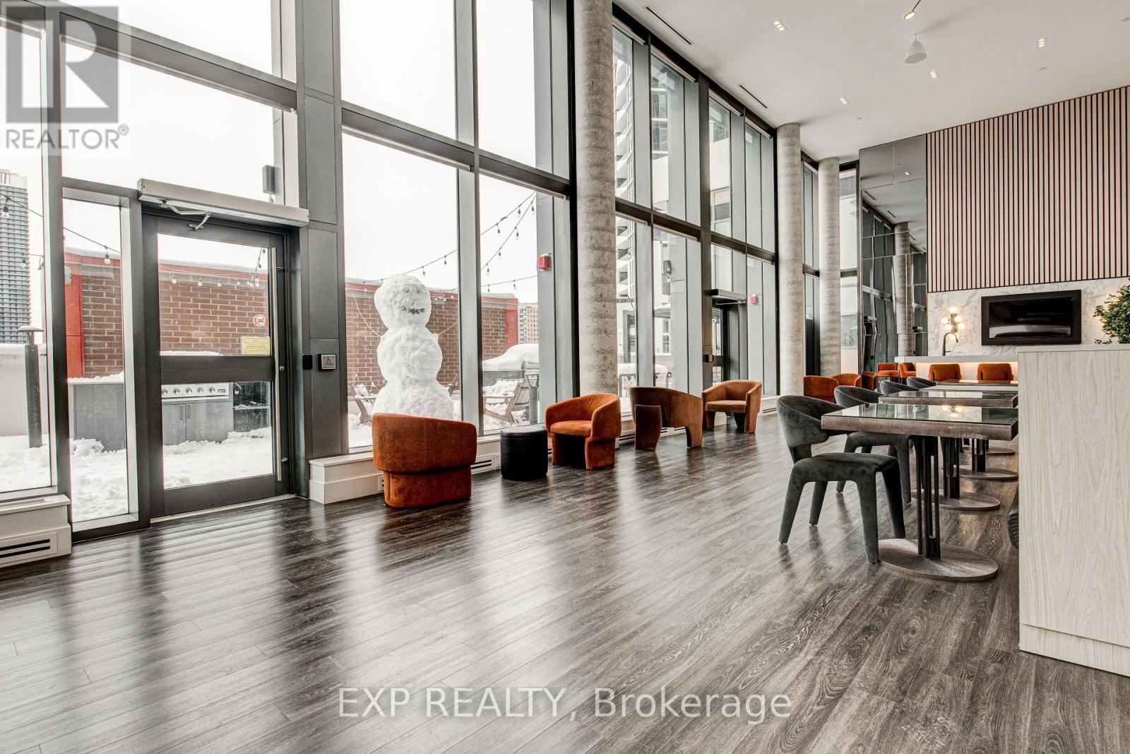 209 - 25 Wellingtont Street S, Kitchener, Ontario  N2G 0G5 - Photo 17 - X12595398