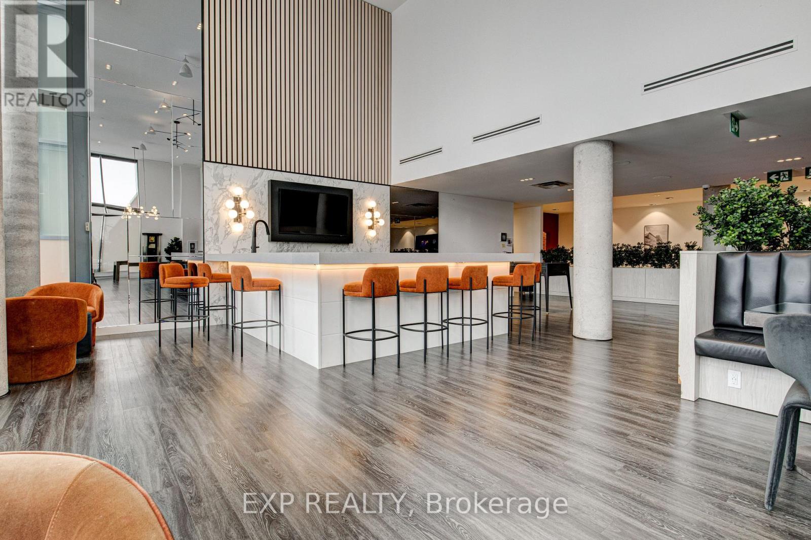 209 - 25 Wellingtont Street S, Kitchener, Ontario  N2G 0G5 - Photo 18 - X12595398