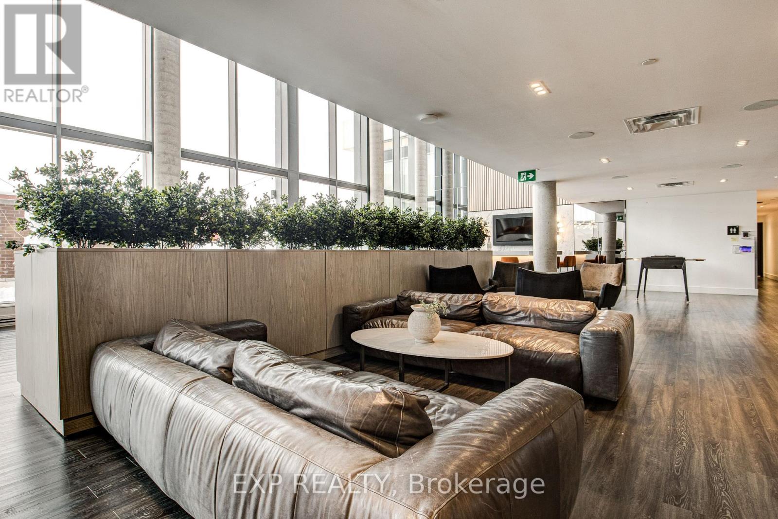 210 - 25 Wellington Street S, Kitchener, Ontario  N2G 0G5 - Photo 20 - X12595400