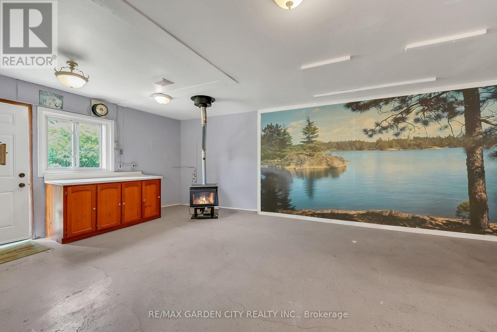 110 Livingston Avenue, Grimsby, Ontario  L3M 1L6 - Photo 29 - X12595454