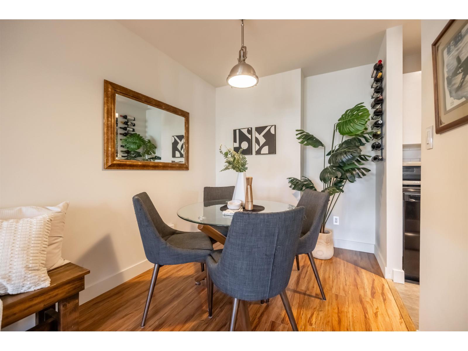 110 1850 E Southmere Crescent, Surrey, British Columbia  V4A 6Y6 - Photo 8 - R3071416