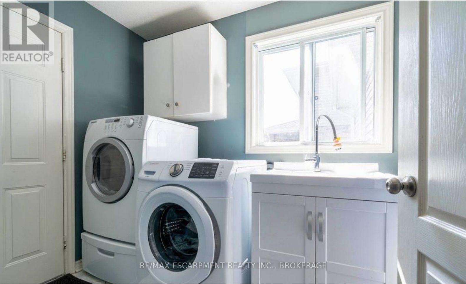 3829 Northwood Drive, Niagara Falls, Ontario L2H 2Y5 - Photo 13 - X12594948