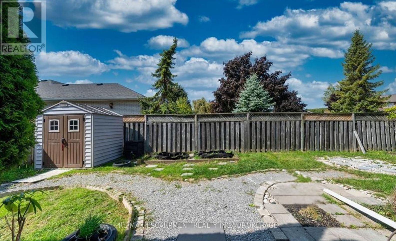 3829 Northwood Drive, Niagara Falls, Ontario L2H 2Y5 - Photo 15 - X12594948