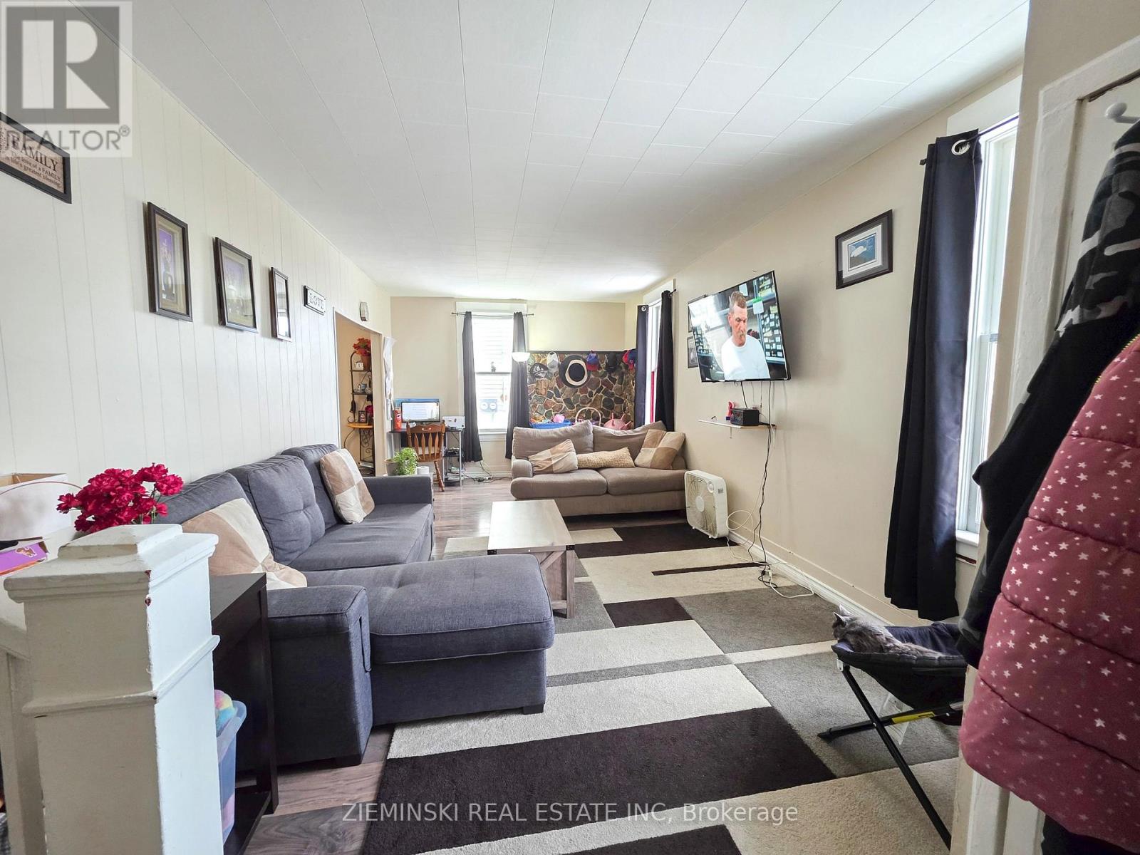 65 Kirby Avenue, Timmins, Ontario P4N 1J3 - Photo 2 - T12595558