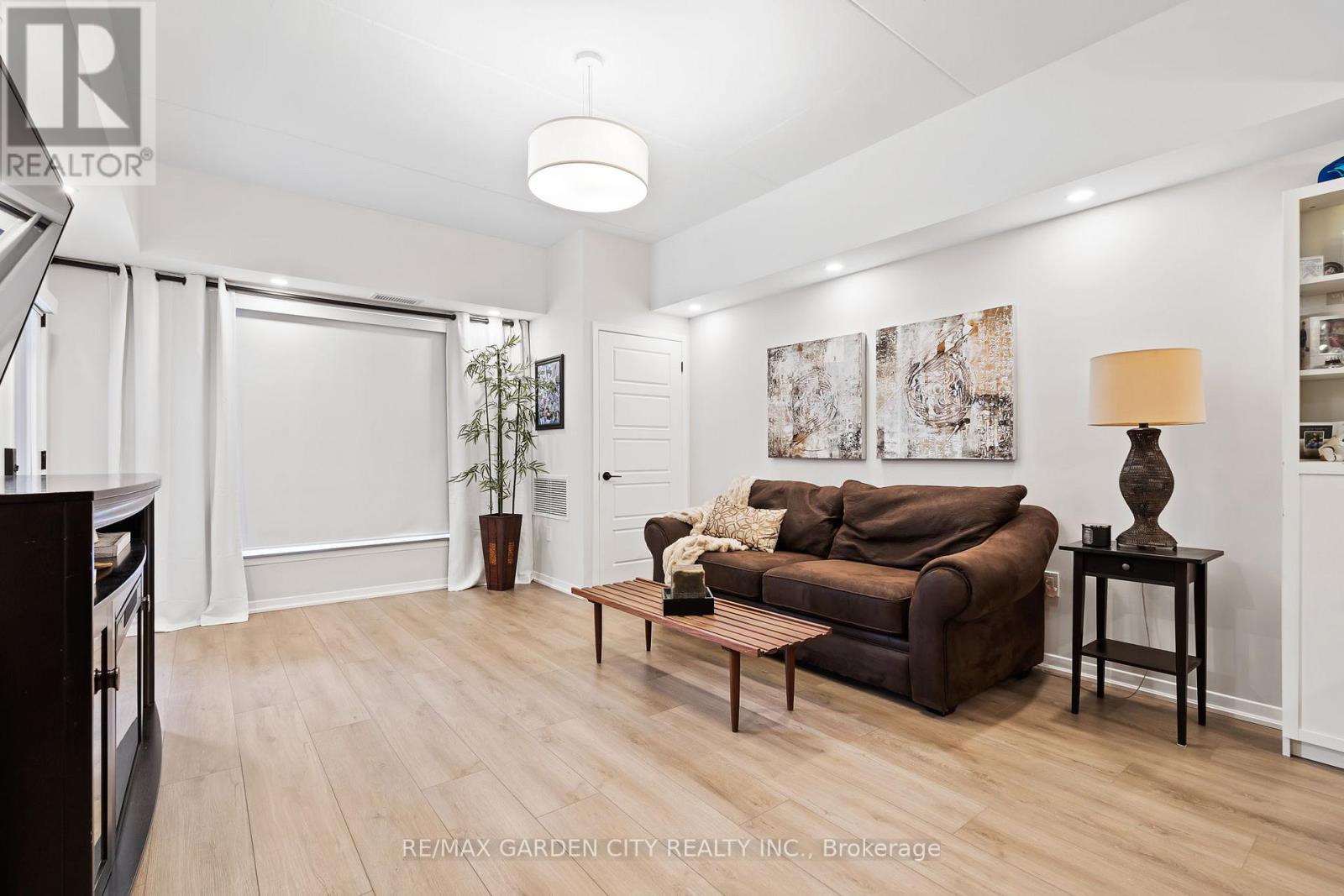 105 - 3998 Victoria Avenue, Lincoln, Ontario  L0R 2C0 - Photo 11 - X12595484