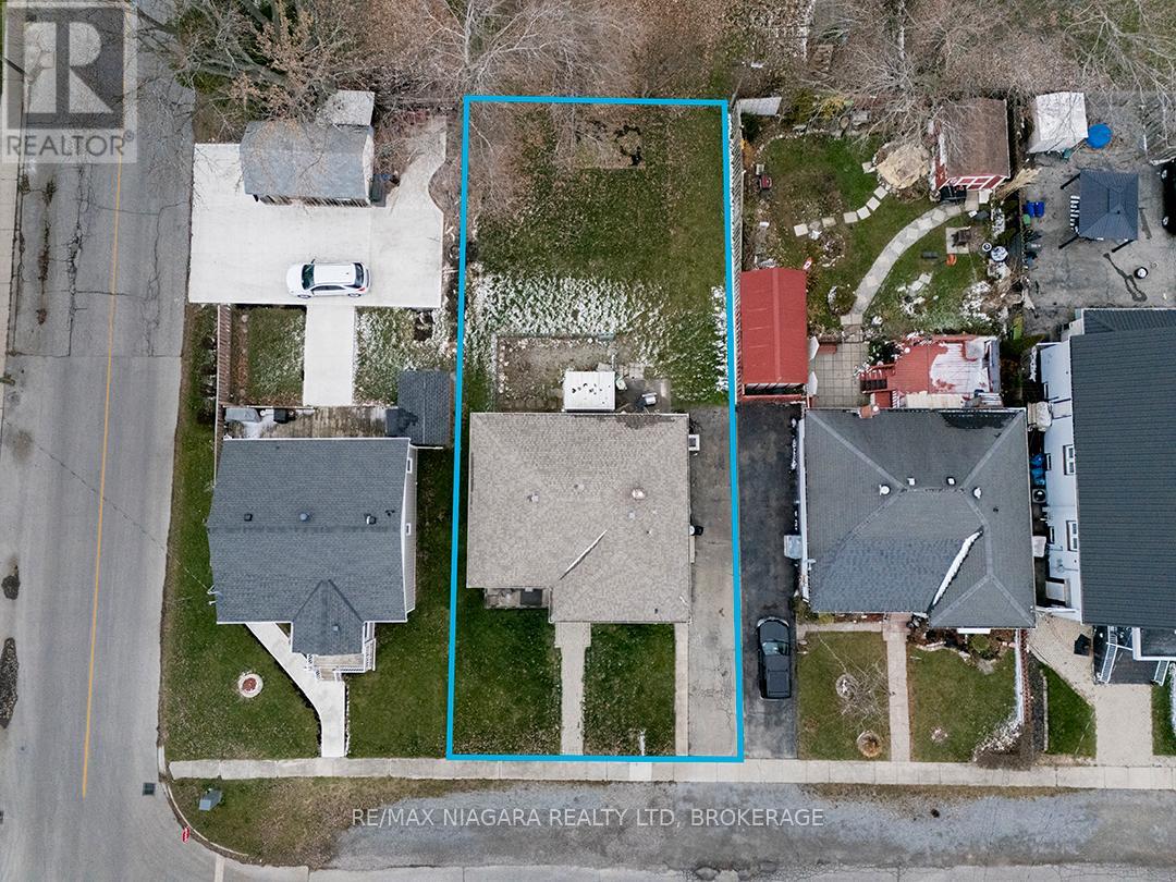 205 Borden Avenue, Port Colborne, Ontario  L3K 3Z9 - Photo 14 - X12595540